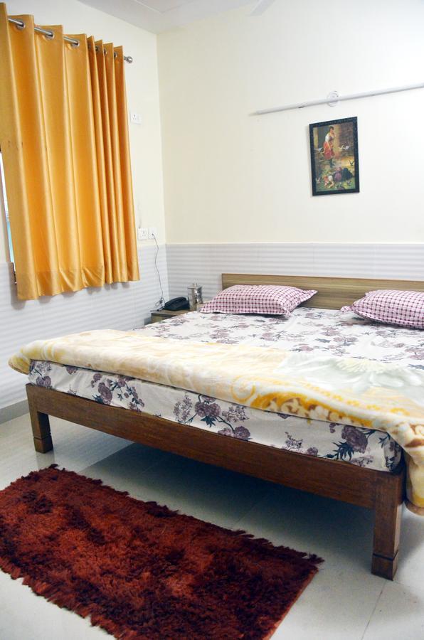 Shiv Shakti Guest House Greater Noida Eksteriør billede